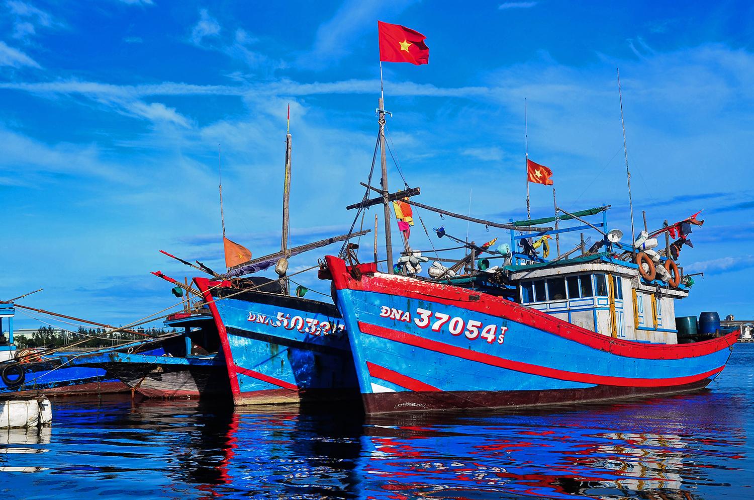 Khái quát quá trình hình thành và phát triển biển – đảo Việt Nam Khái quát quá trình hình thành và phát triển biển – đảo Việt Nam